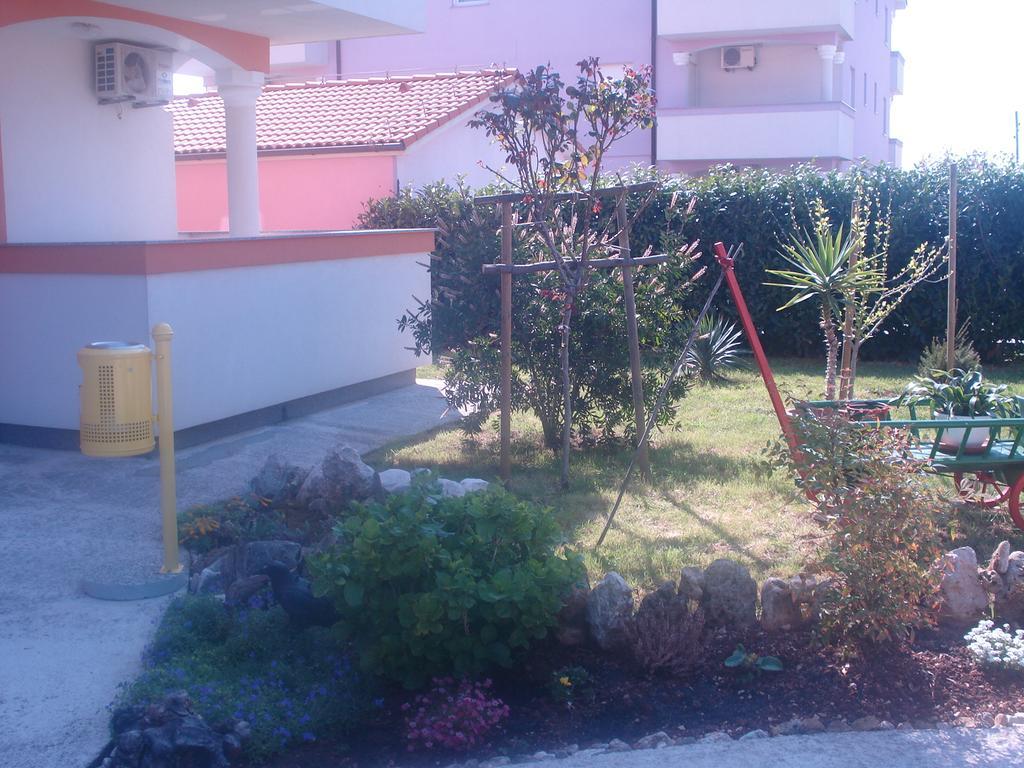 Apartments Buzleta Фажана Экстерьер фото